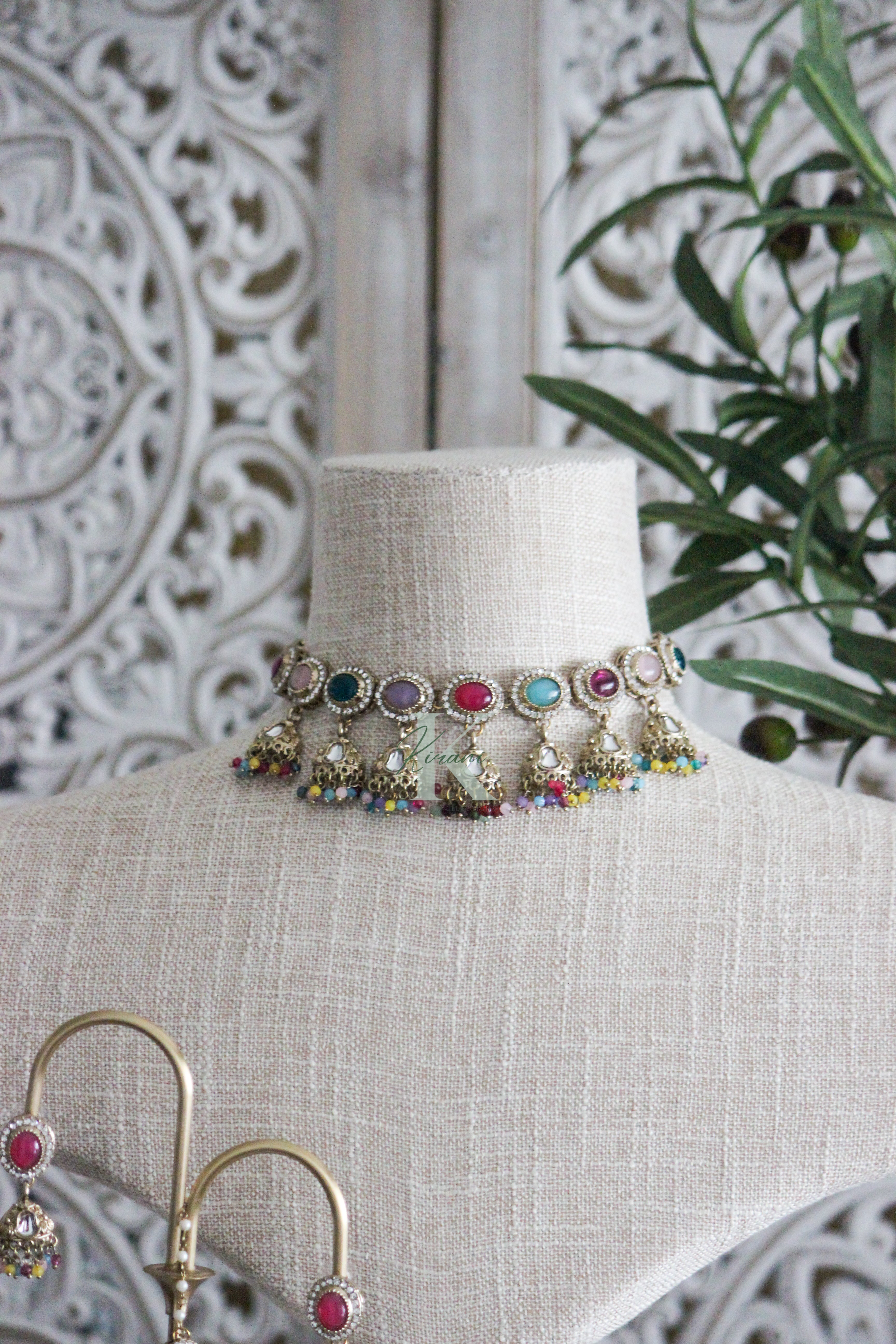 TINA Multicoloured Necklace Set