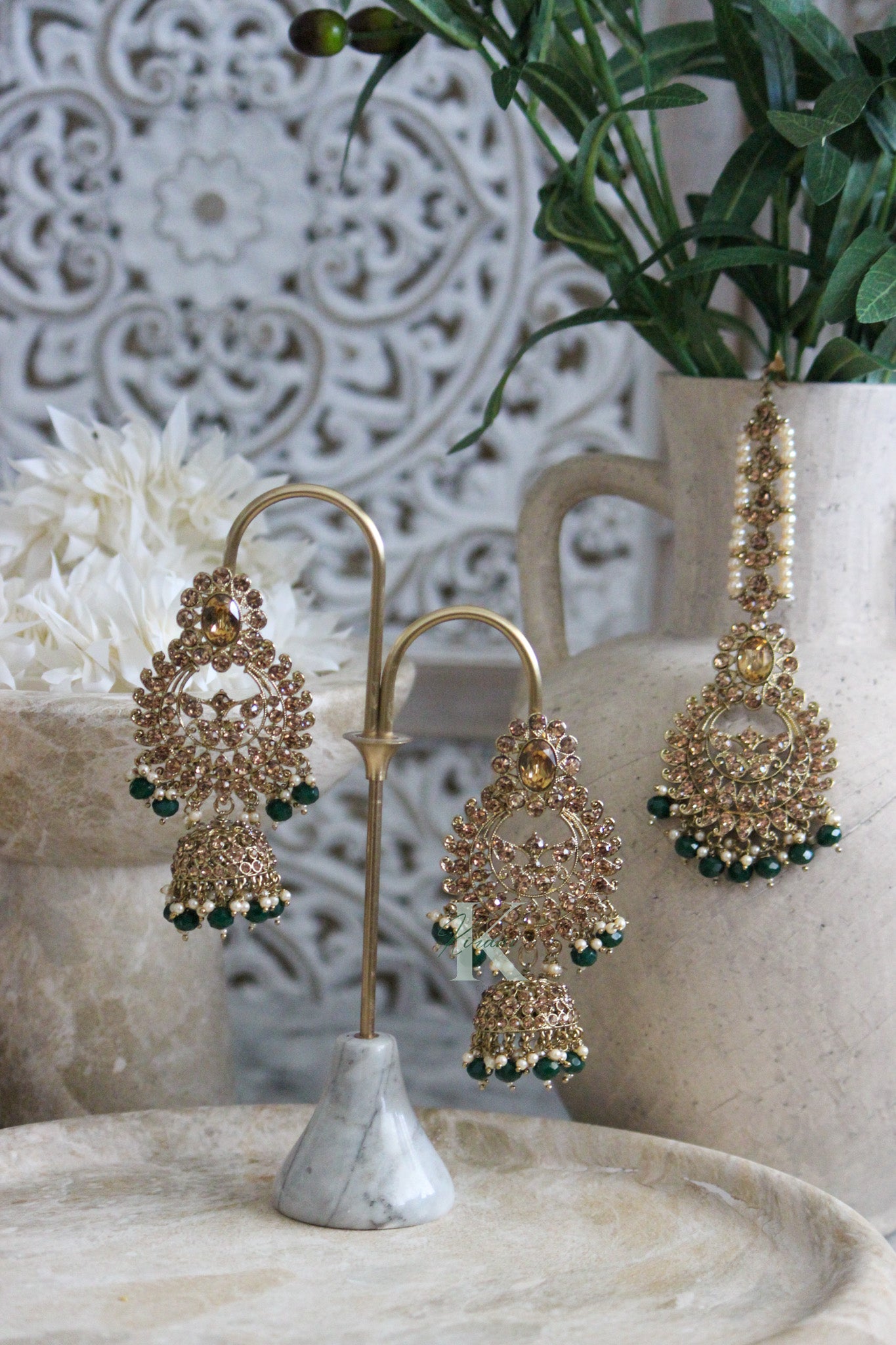 Kareena Green Earring and Mangtika