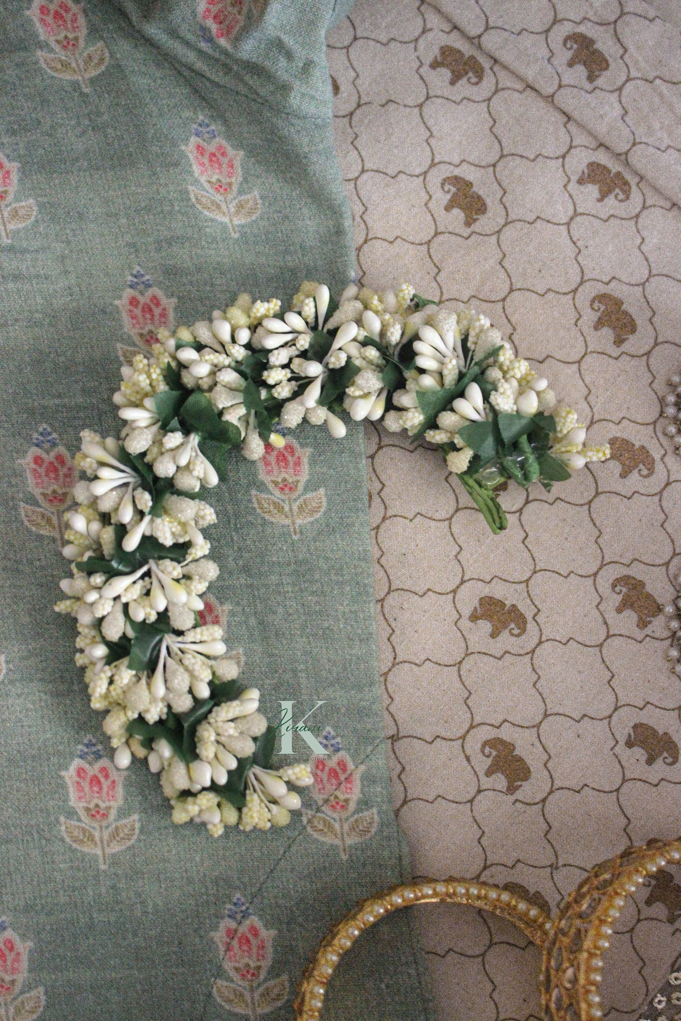 NEHARA – Green White Jasmine Hair Accessory