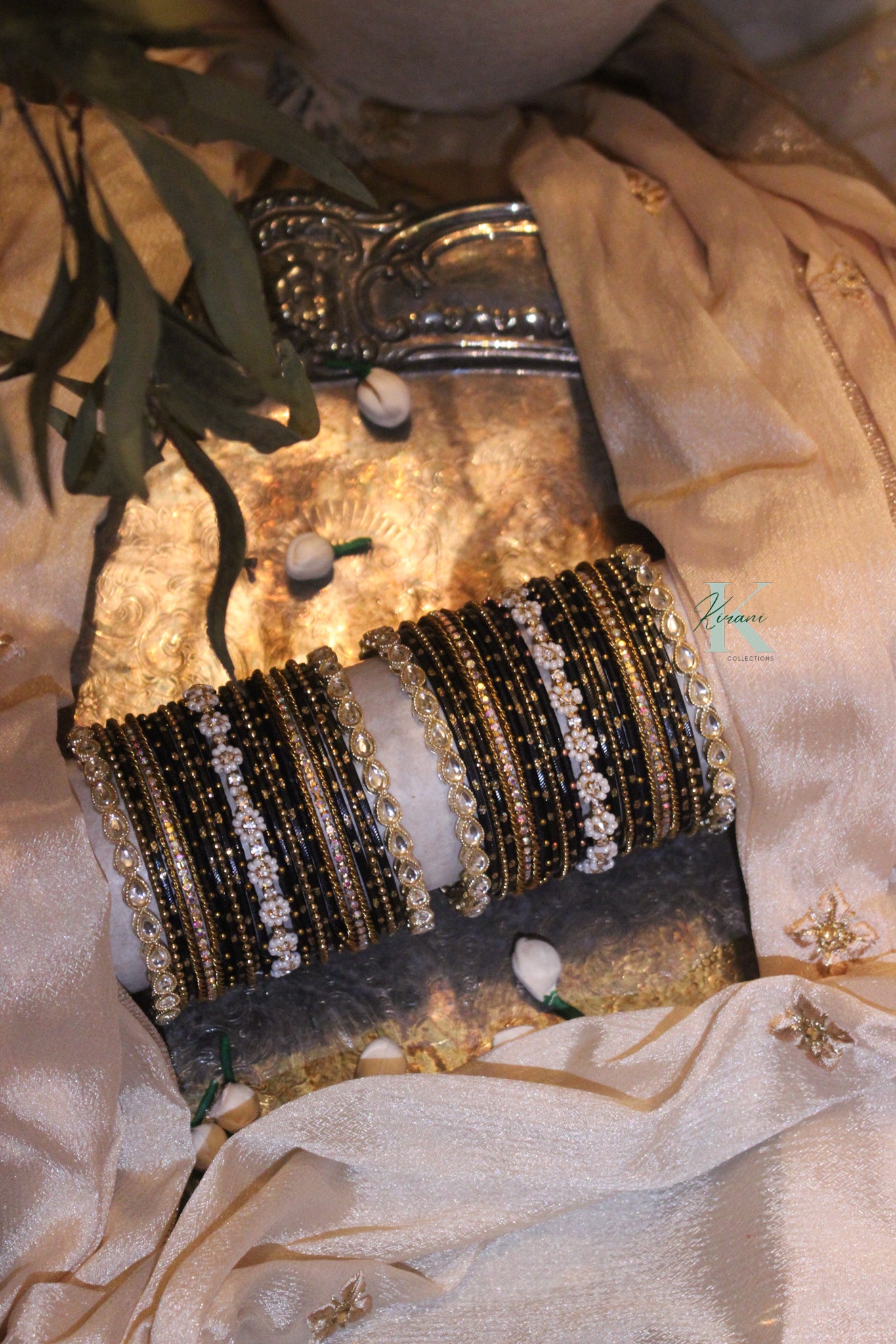 RIVAAH - Black Bangle Set