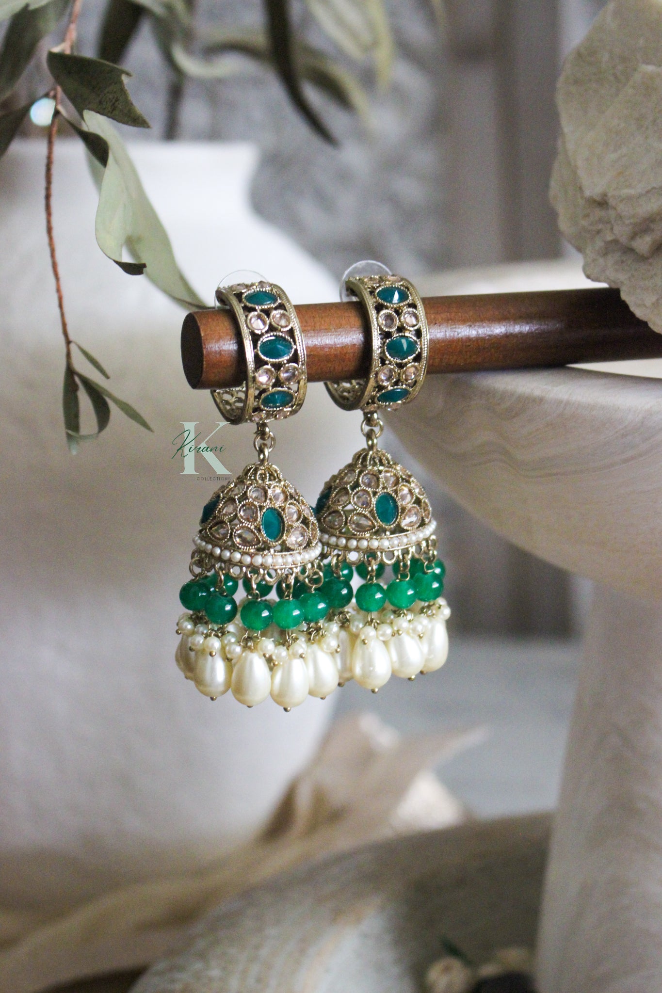 PARIYA - Green Earrings and Tikka Set