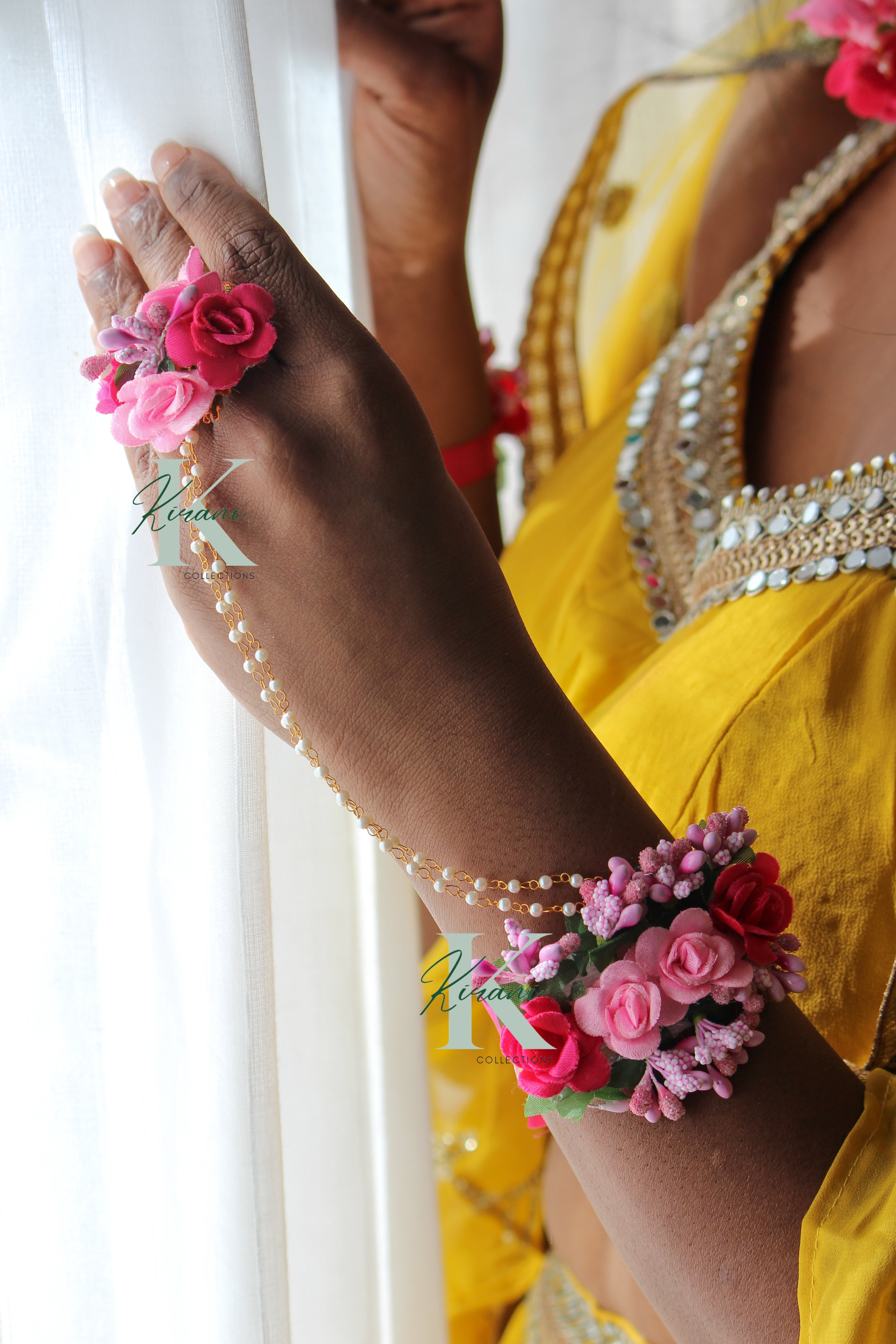 GULABO - (6 pc Flower Jewellery Set)