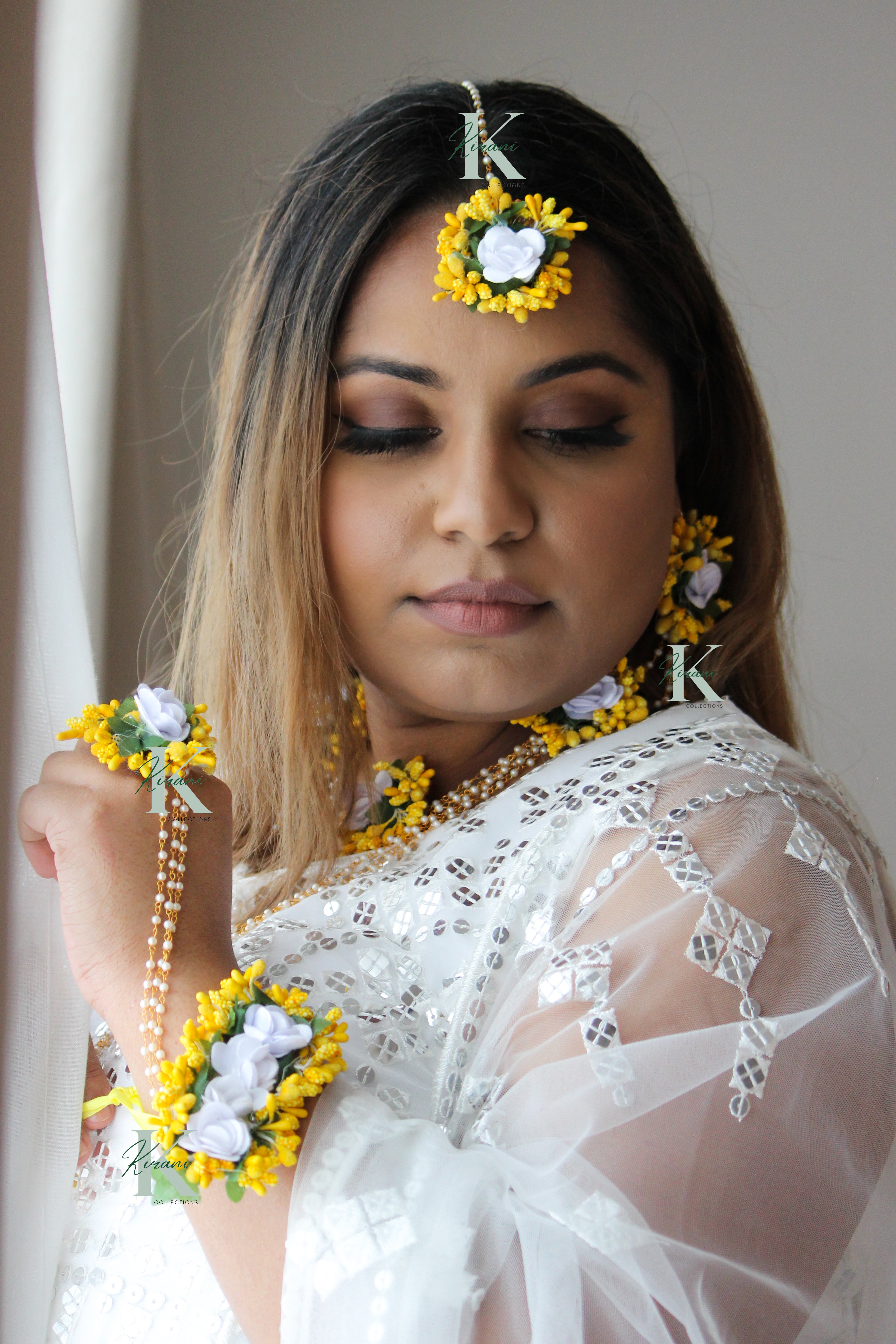 KESARIYA - (7 pc Flower Jewellery Set)