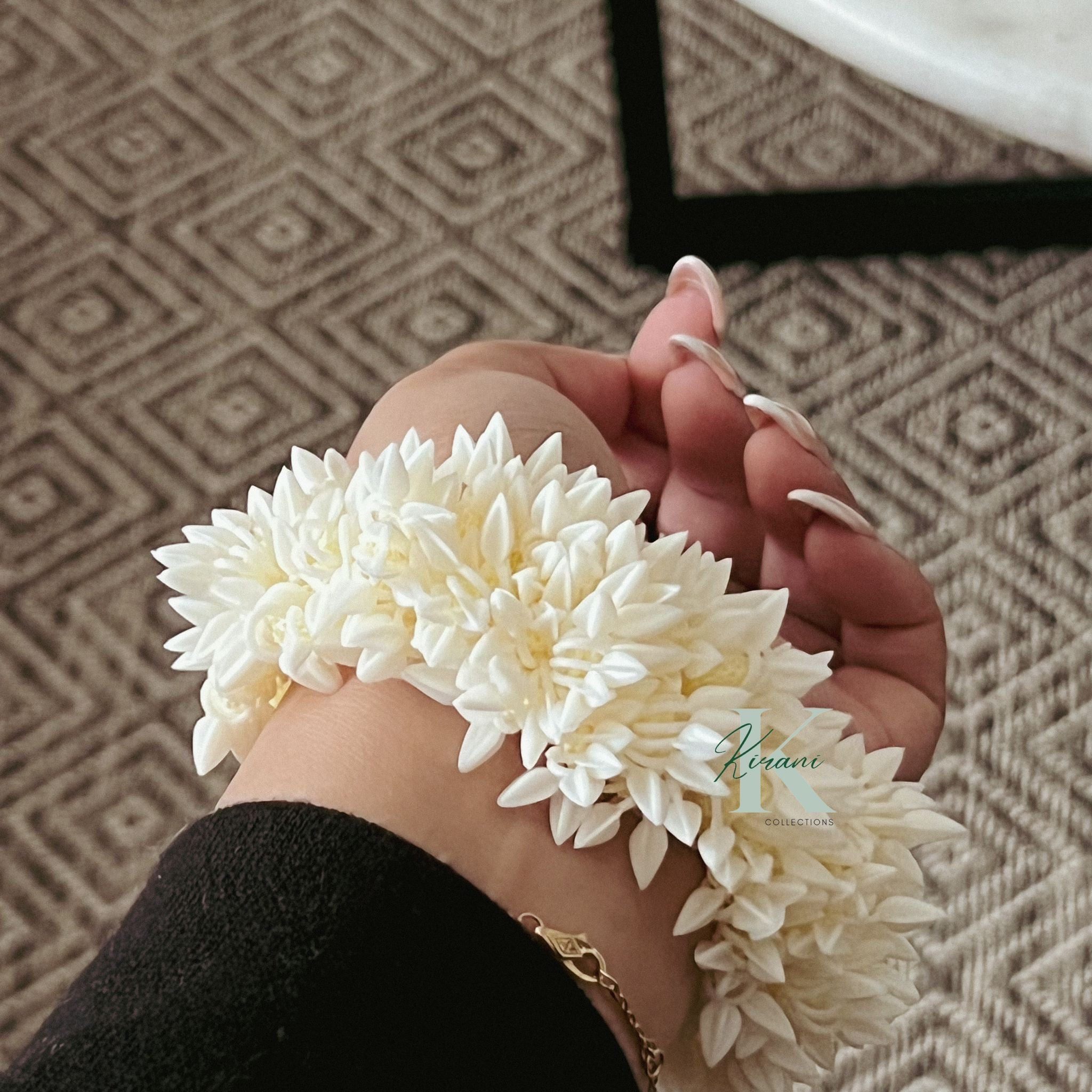 Artificial Jasmine Gajra Hair Scrunchie