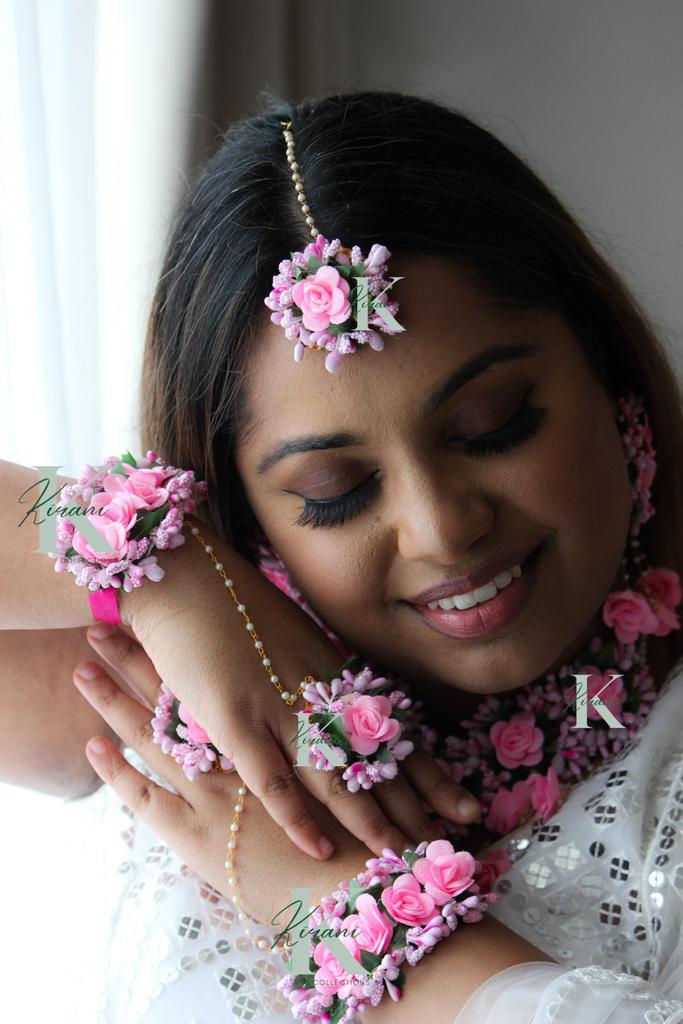 FITOOR - (6 pc Flower Jewellery Set)