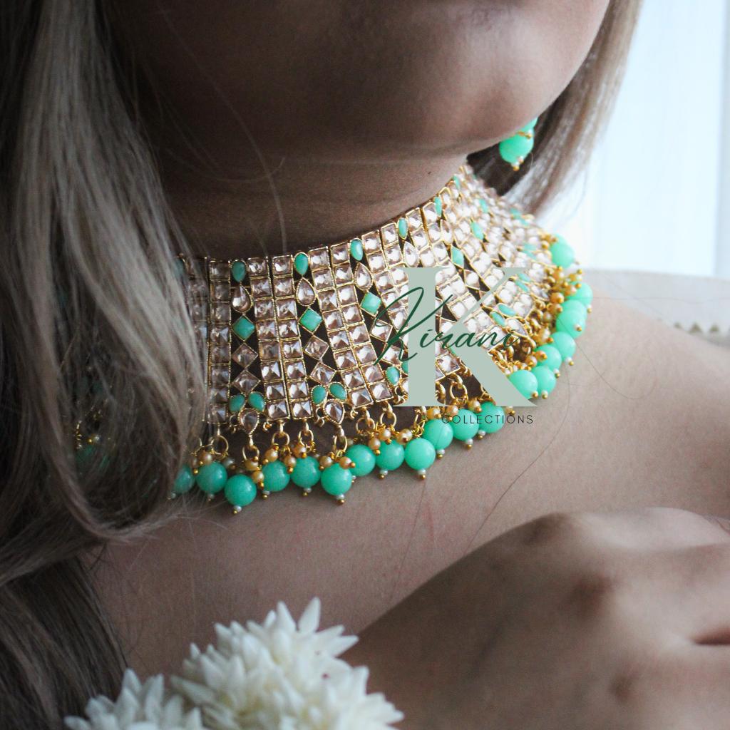 ARUSHI - Necklace Set