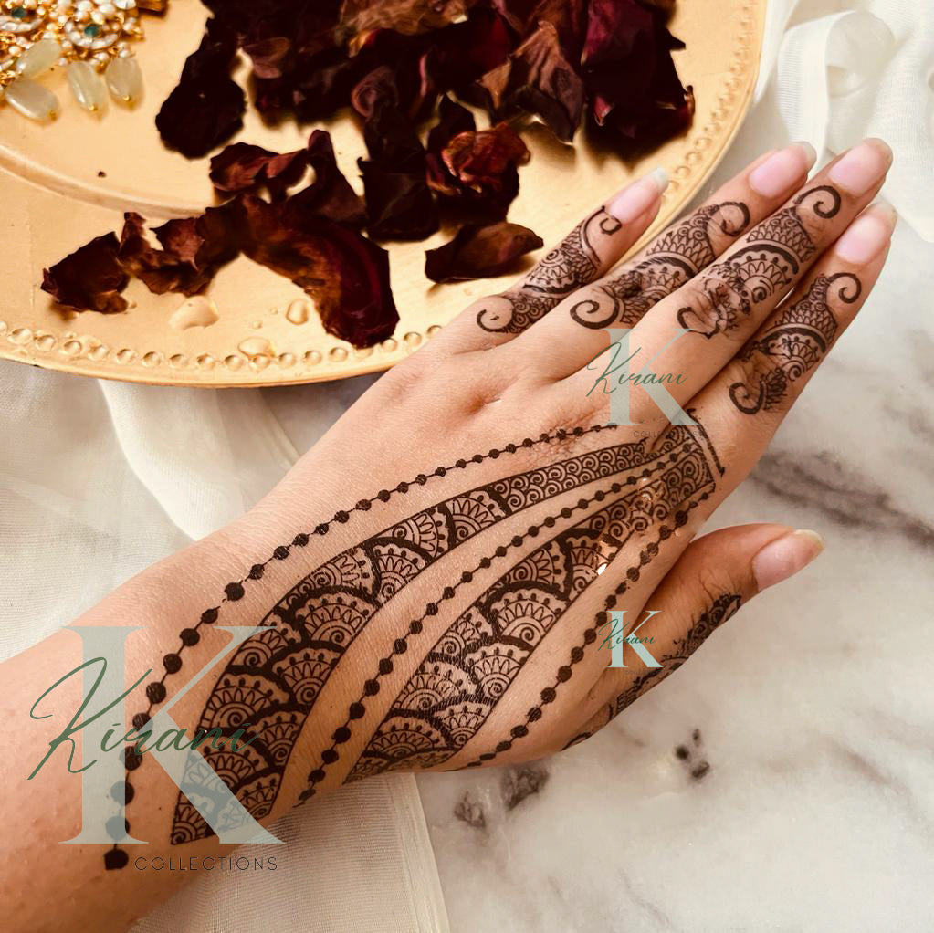 Henna/Mehndi Tattoo - Design 3