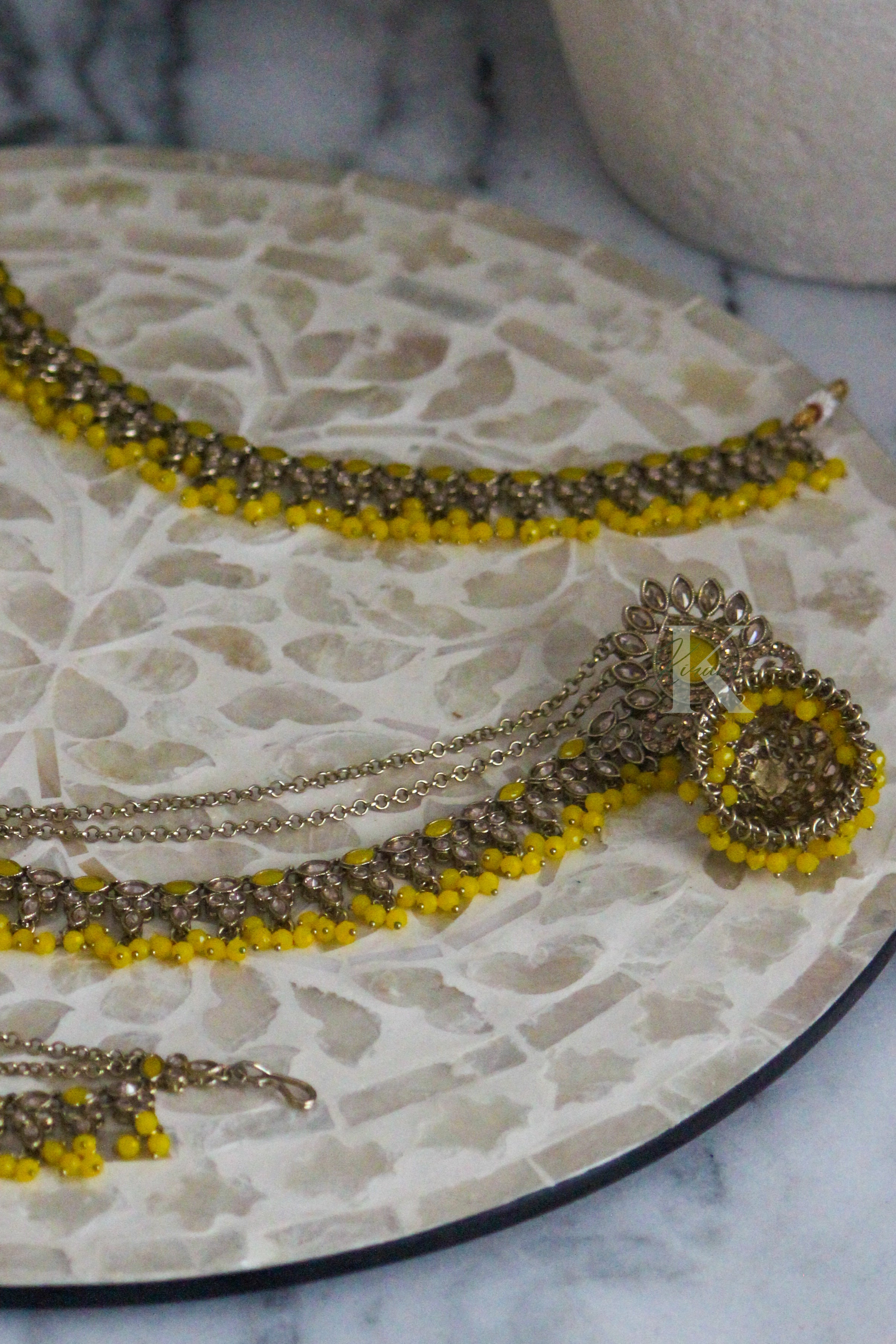 AMMY Yellow Necklace Set