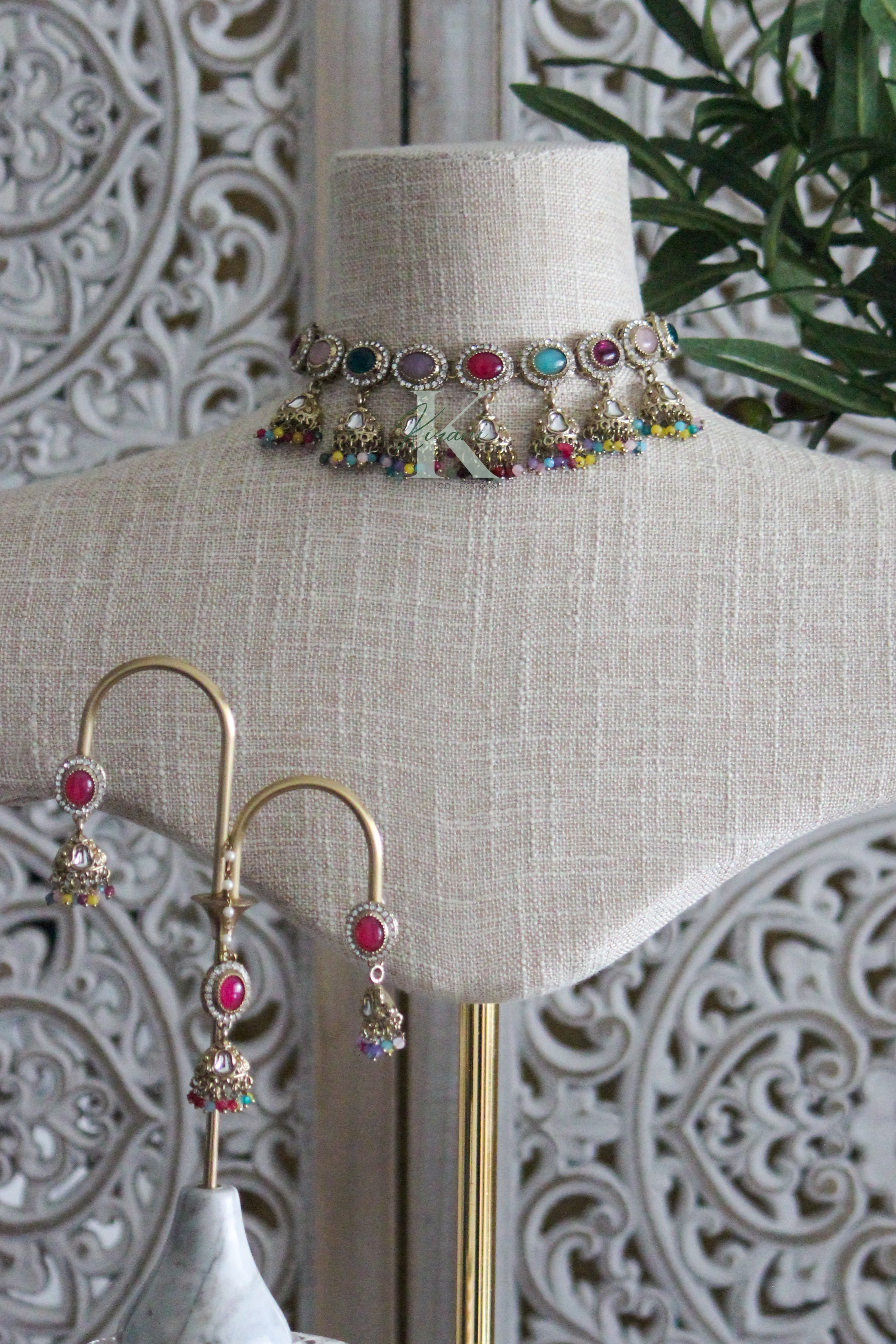 TINA Multicoloured Necklace Set