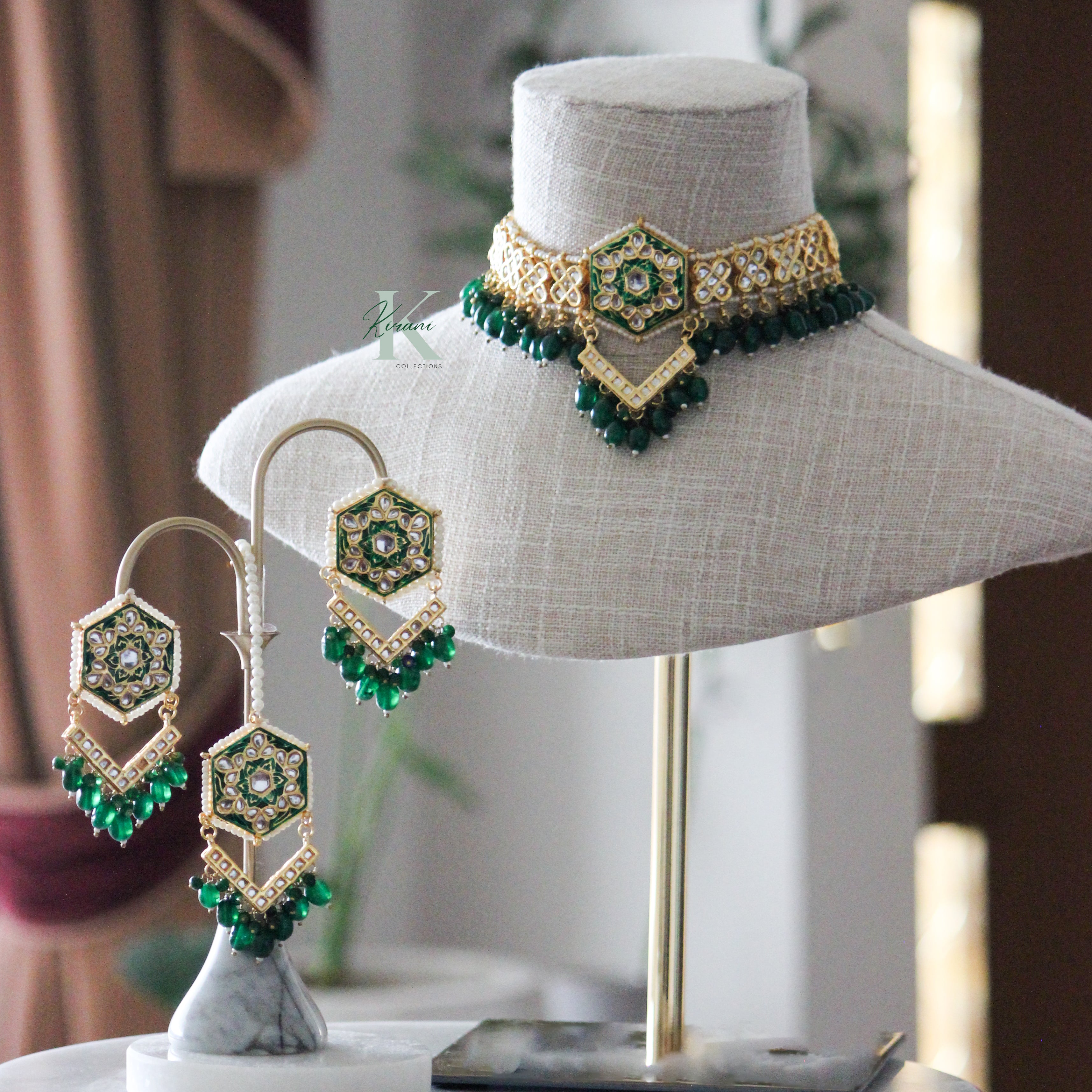 GAURI - Emerald Green Necklace Set