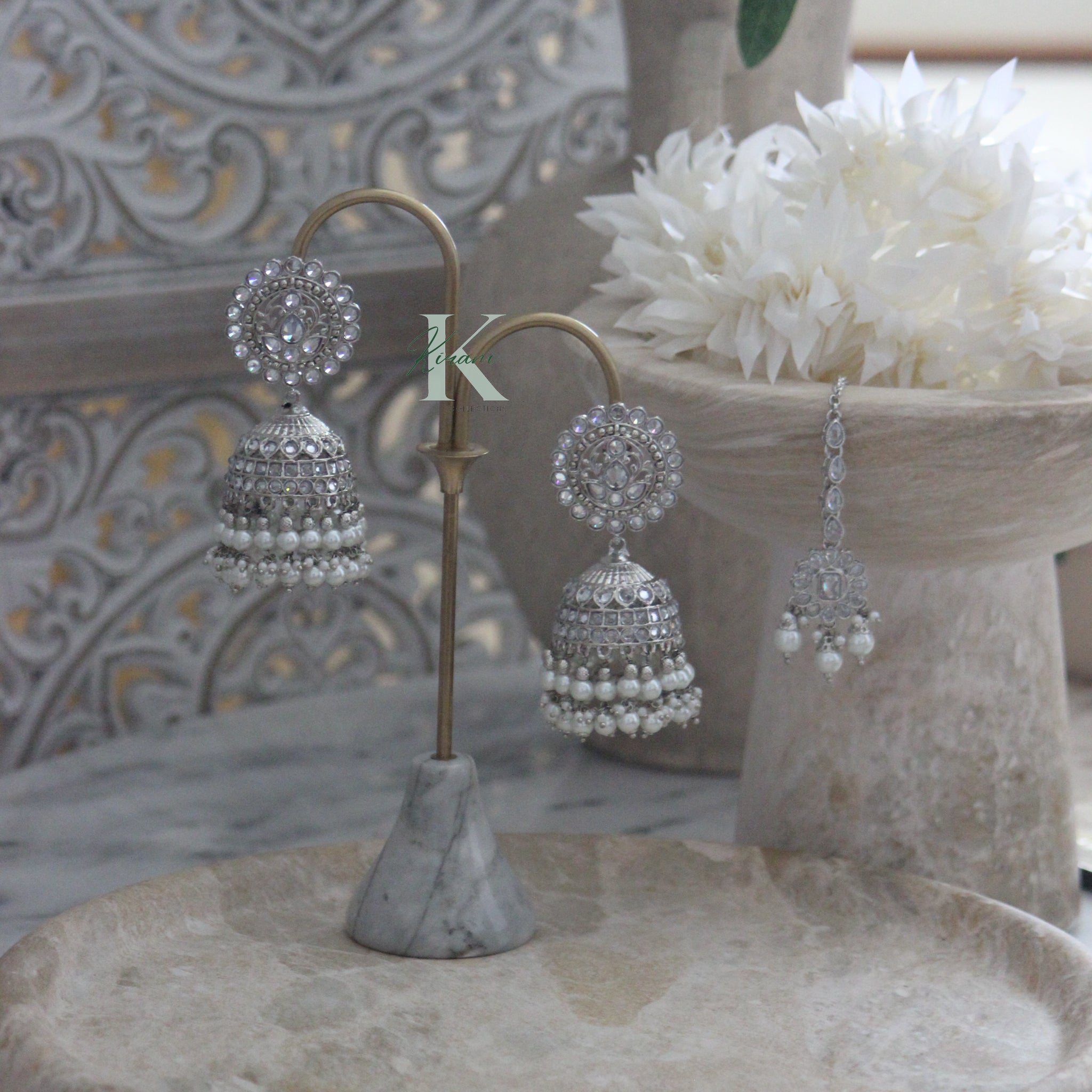 BHUMI - Silver Earring and Tika Set