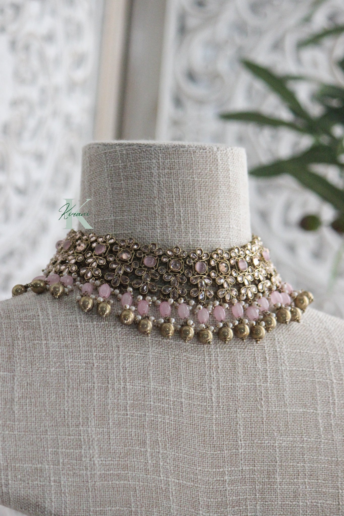 EMMALINE - Light Pink Necklace Set