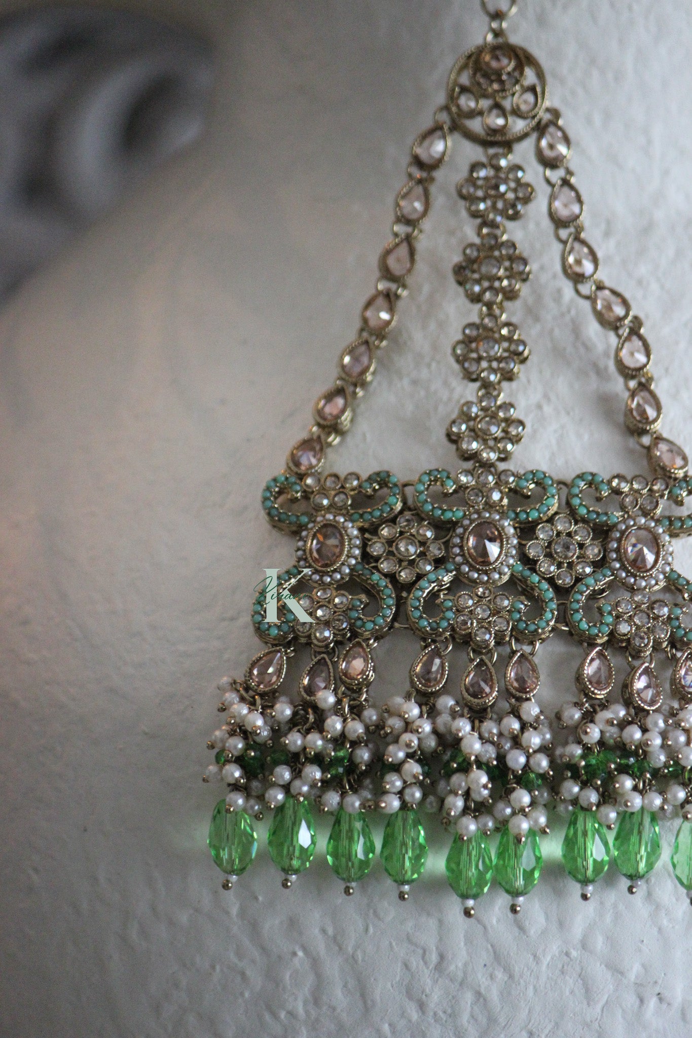 ANTARA Green Necklace Set with Passa