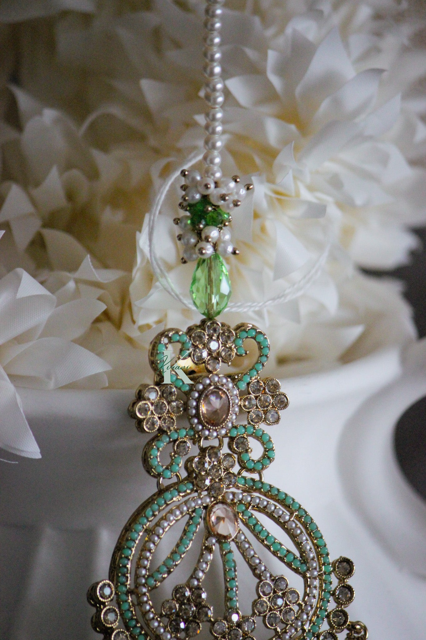 ANTARA Green Necklace Set with Passa