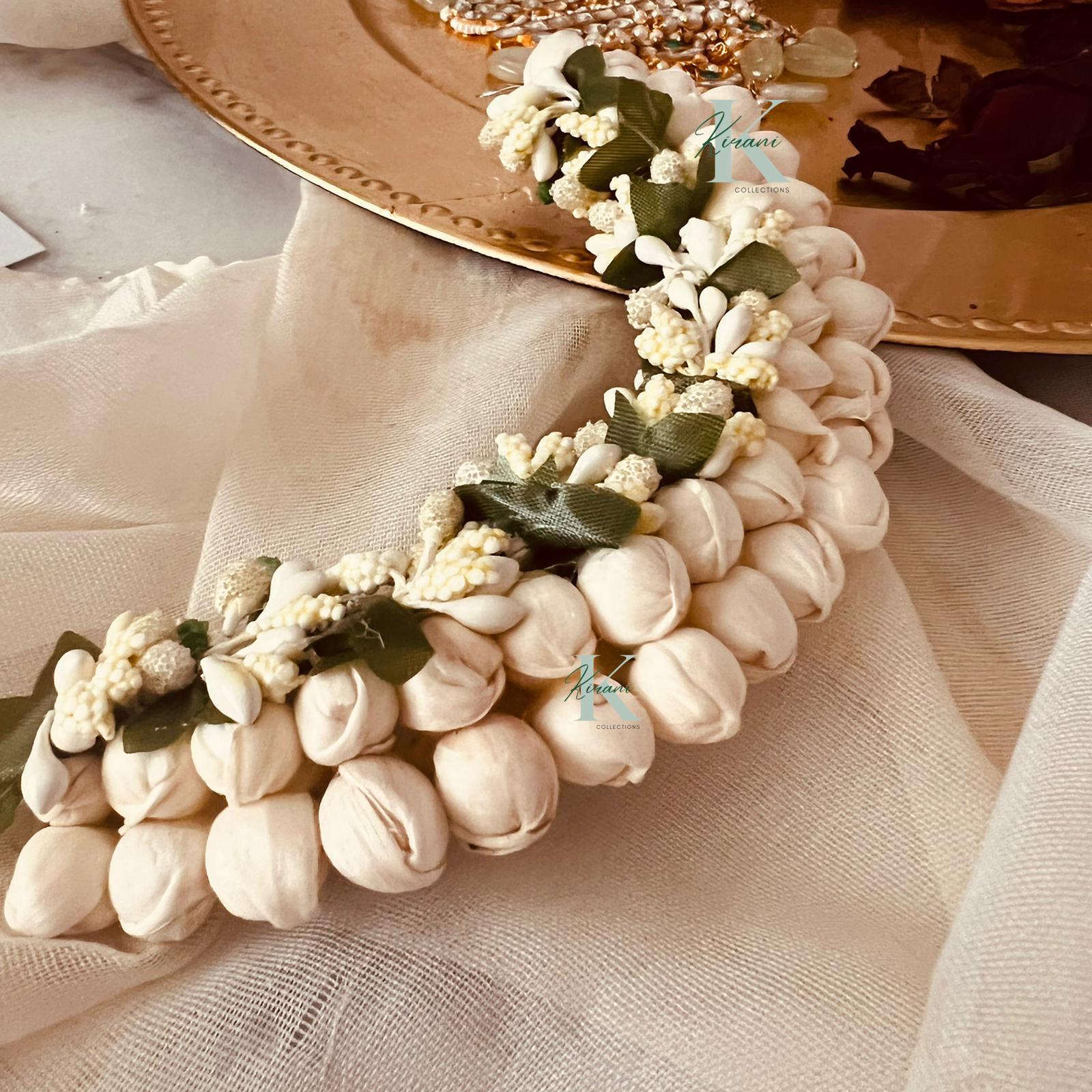 Jasmine Hair Accessories with Green Leaves